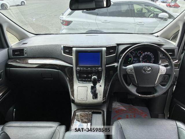 Toyota VELLFIRE 2014-03 8220453-2