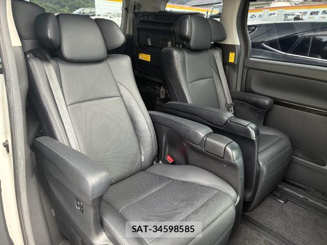 Toyota VELLFIRE 2014-03 8220453-5