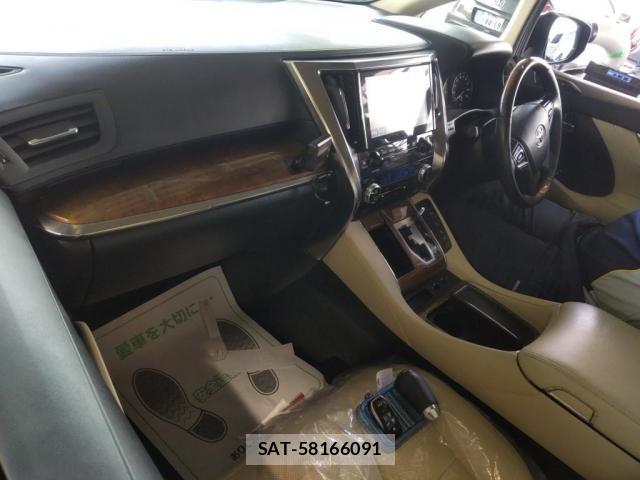 Toyota VELLFIRE 2015-04 8221451-2