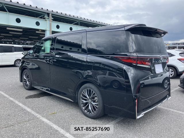 Toyota VELLFIRE 2024-10 8224054-1