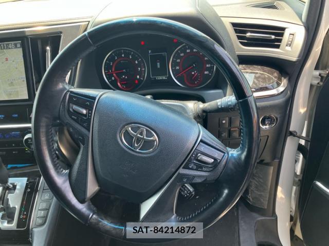 Toyota VELLFIRE 2018-10 8217155-14