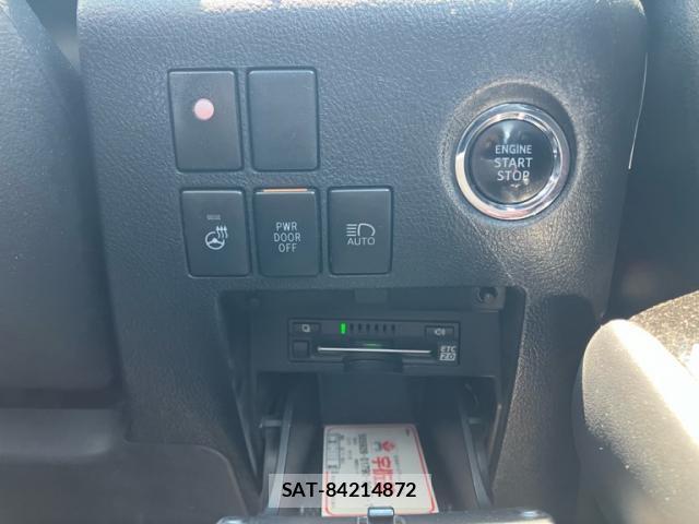 Toyota VELLFIRE 2018-10 8217155-16