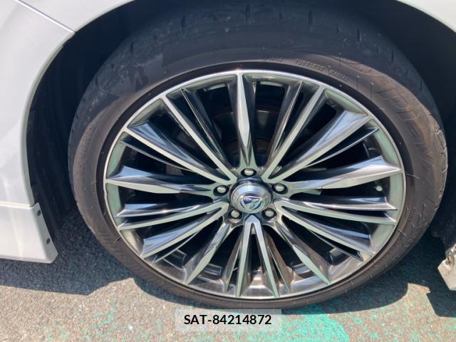 Toyota VELLFIRE 2018-10 8217155-8