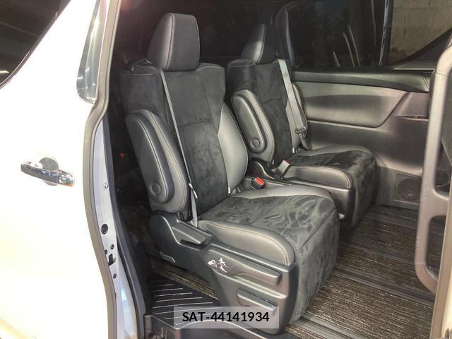 Toyota VELLFIRE 2022-11 8217297-10