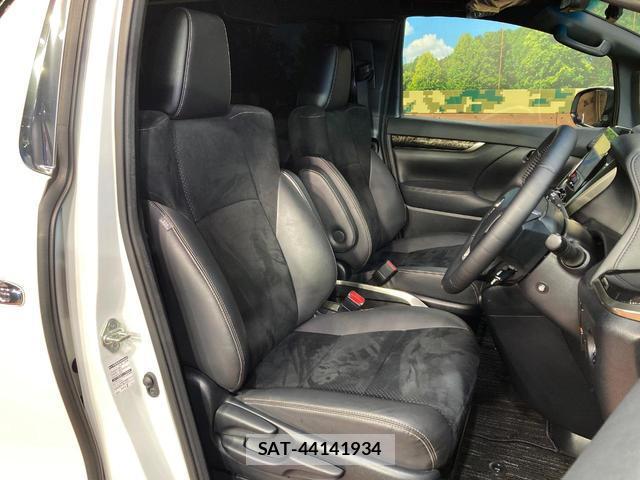 Toyota VELLFIRE 2022-11 8217297-9