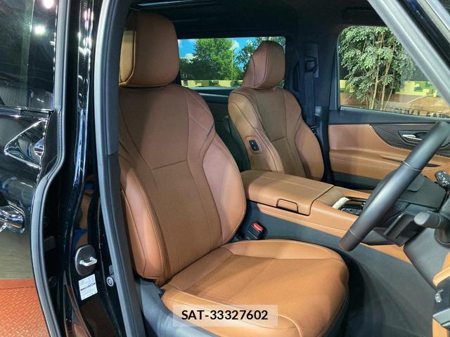 Toyota VELLFIRE 2025-05 8217304-9