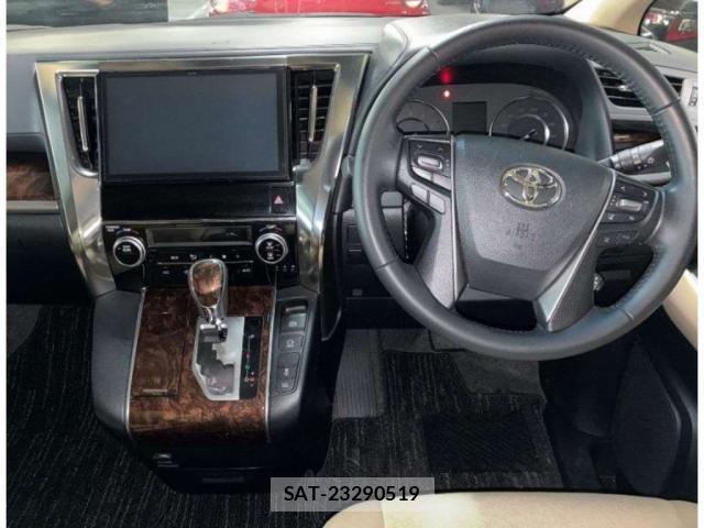 Toyota VELLFIRE 2019-06 8217410-2