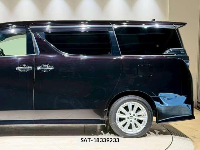 Toyota VELLFIRE 2019-05 8218133-15