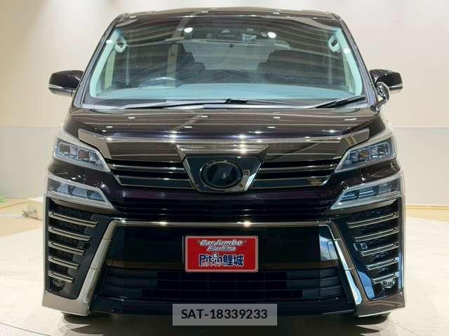 Toyota VELLFIRE 2019-05 8218133-2