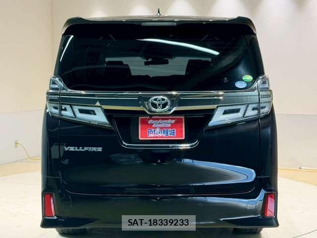 Toyota VELLFIRE 2019-05 8218133-7