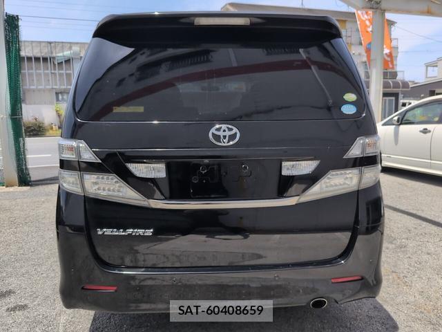 Toyota VELLFIRE 2010-05 8218732-1