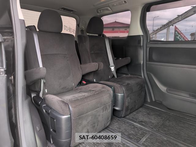 Toyota VELLFIRE 2010-05 8218732-13
