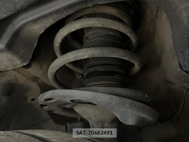 Toyota VELLFIRE 2015-06 8219081-19