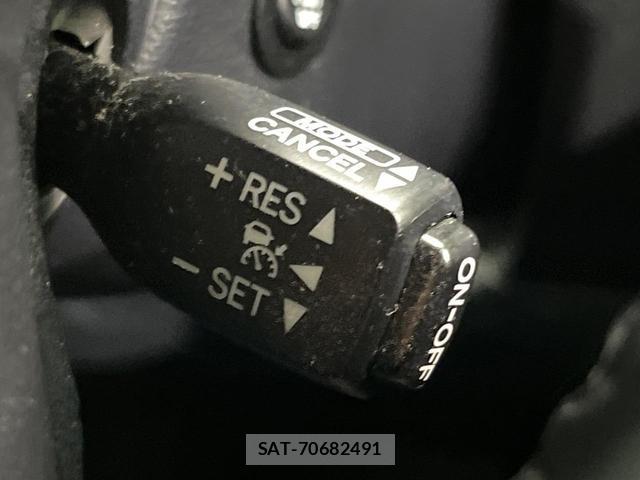 Toyota VELLFIRE 2015-06 8219081-4