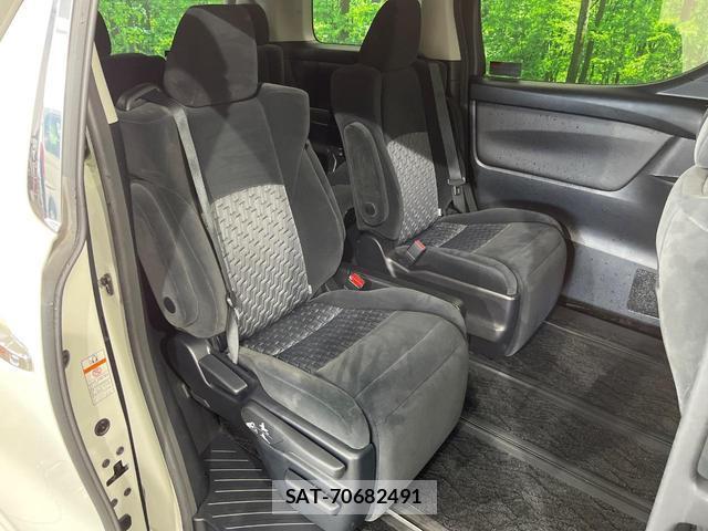 Toyota VELLFIRE 2015-06 8219081-7