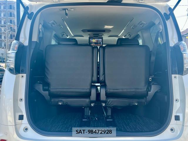 Toyota VELLFIRE 2016-04 8219219-18