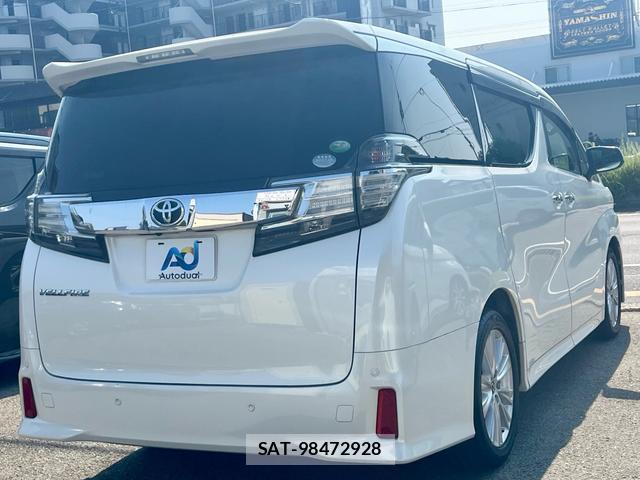 Toyota VELLFIRE 2016-04 8219219-2
