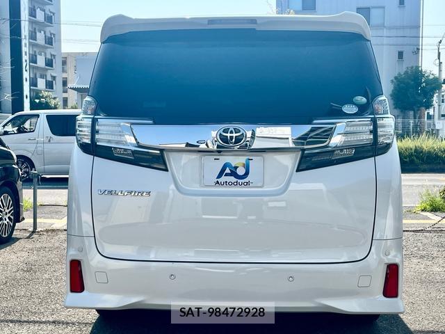 Toyota VELLFIRE 2016-04 8219219-3