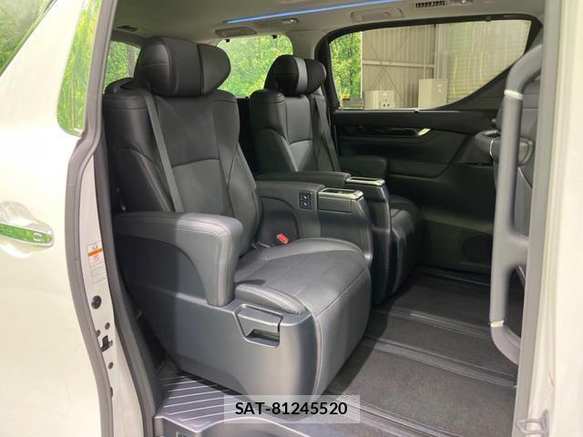Toyota VELLFIRE 2019-05 8220323-8