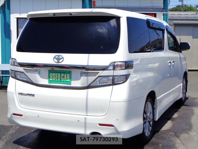 Toyota VELLFIRE 2013-09 8220810-2