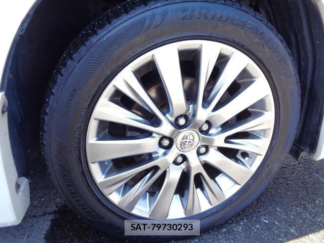 Toyota VELLFIRE 2013-09 8220810-3