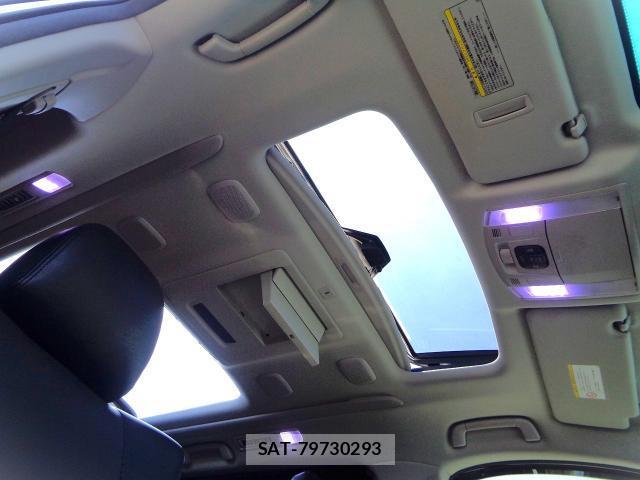 Toyota VELLFIRE 2013-09 8220810-5