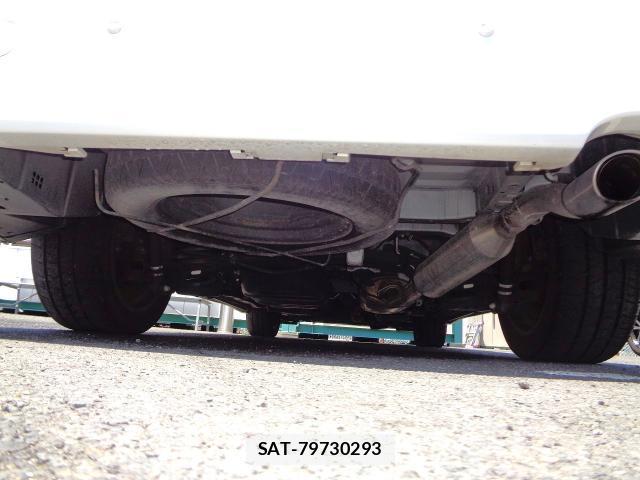 Toyota VELLFIRE 2013-09 8220810-8