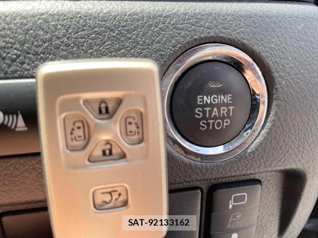 Toyota VELLFIRE 2014-08 8221194-5