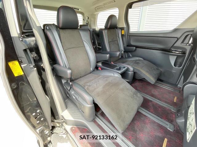 Toyota VELLFIRE 2014-08 8221194-9