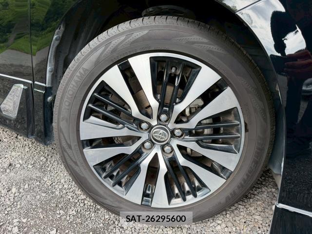 Toyota VELLFIRE 2018-10 8221472-10