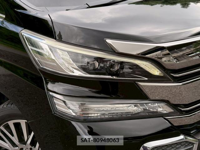 Toyota VELLFIRE 2016-04 8221480-12