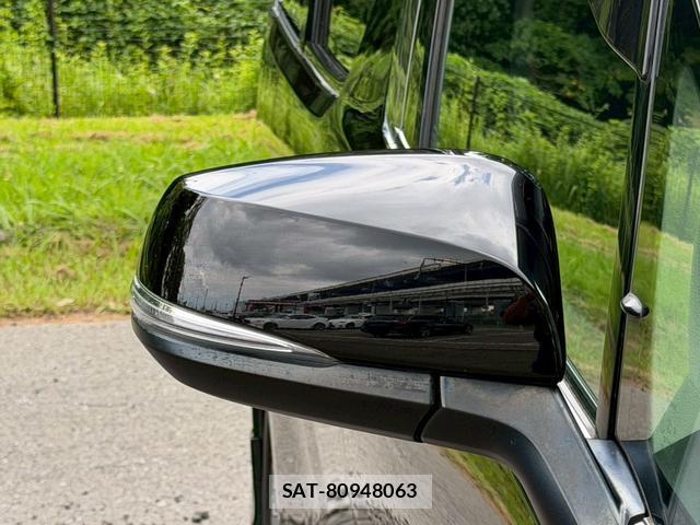 Toyota VELLFIRE 2016-04 8221480-16