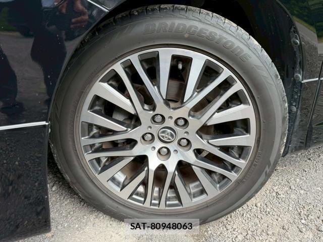 Toyota VELLFIRE 2016-04 8221480-6