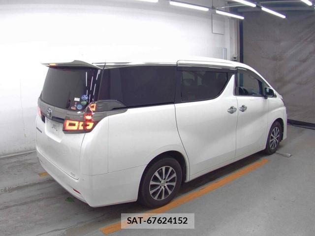 Toyota VELLFIRE 2018-03 8221678-1