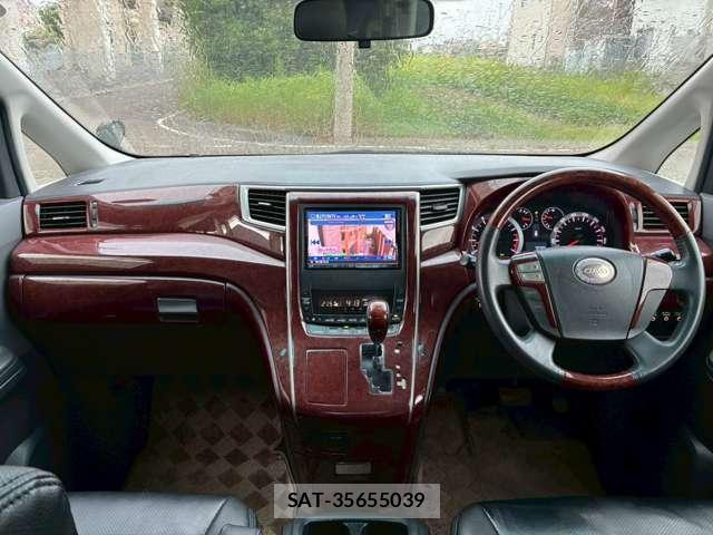 Toyota VELLFIRE 2010-09 8221769-2