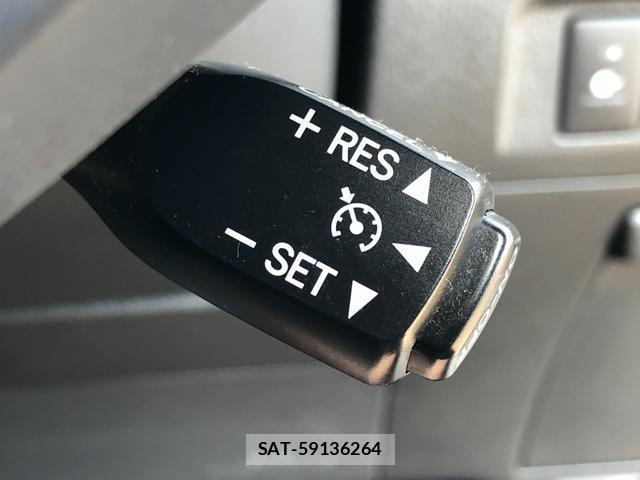 Toyota VELLFIRE 2013-09 8221832-16
