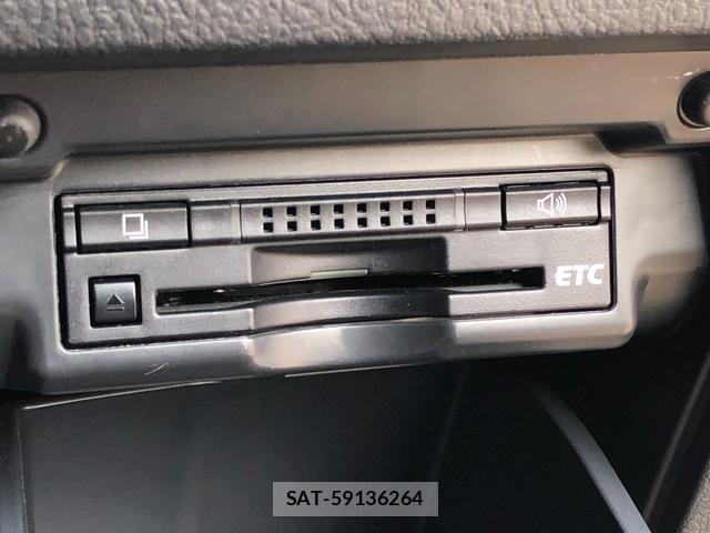 Toyota VELLFIRE 2013-09 8221832-18
