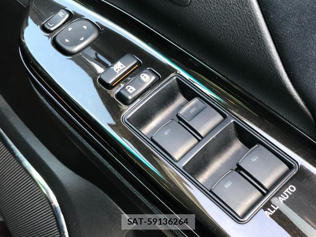 Toyota VELLFIRE 2013-09 8221832-19