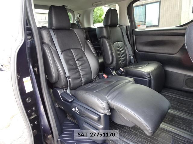 Toyota VELLFIRE 2015-04 8222509-15