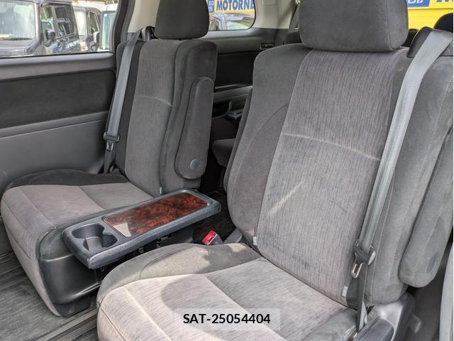 Toyota VELLFIRE 2012-11 8222895-6