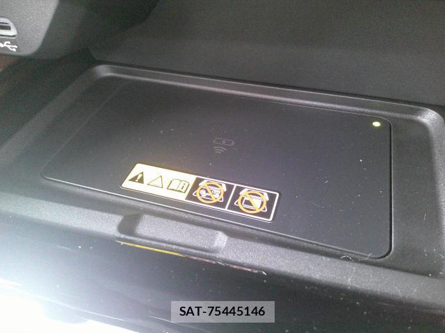 Toyota VELLFIRE 2025-01 8223236-14