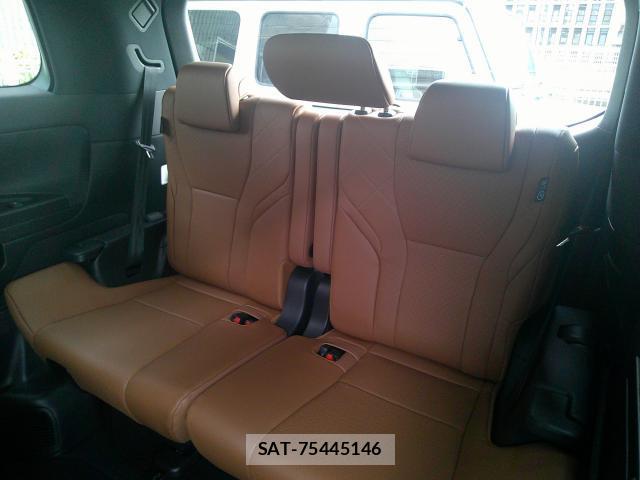 Toyota VELLFIRE 2025-01 8223236-7