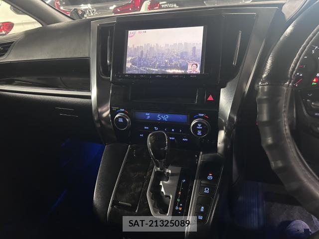 Toyota VELLFIRE 2015-05 8223627-10