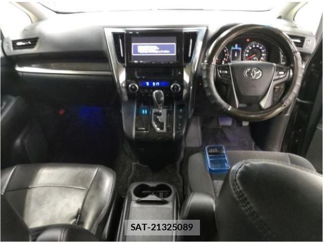 Toyota VELLFIRE 2015-05 8223627-2