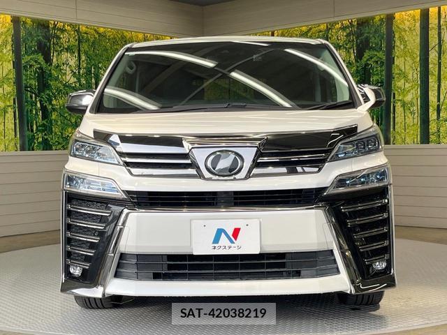 Toyota VELLFIRE 2018-07 8223988-14