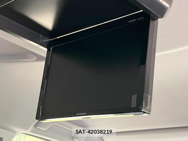 Toyota VELLFIRE 2018-07 8223988-2
