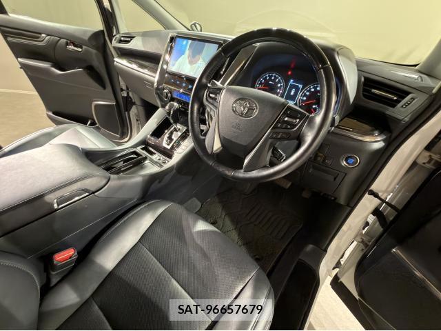 Toyota VELLFIRE 2018-04 8224144-5