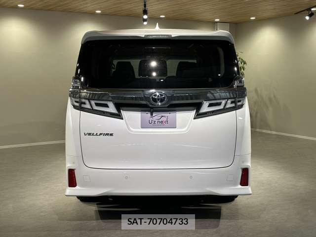 Toyota VELLFIRE 2019-09 8224146-1