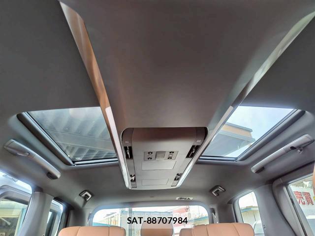 Toyota VELLFIRE 2025-06 8224173-13