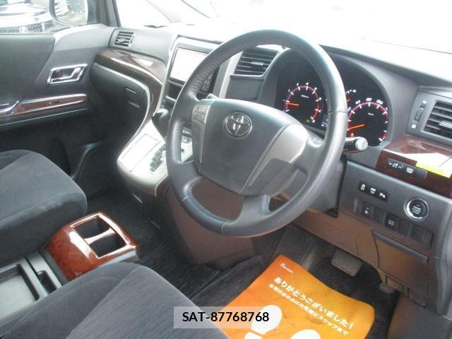 Toyota VELLFIRE 2012-10 8224285-2